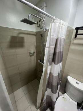 SHORE TOWER 1 Staycation Near Mall Of Asia